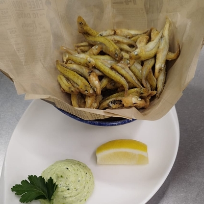 Friture de Joels, aioli image