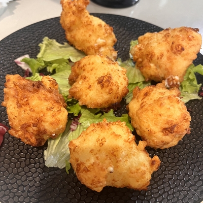 Assiette 6 beignets de fromages frais image