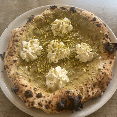 pizza pistacchio image