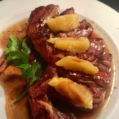 Magret de canard aux Pomme et Miel image