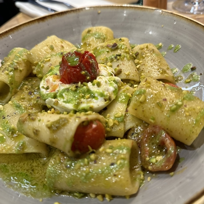 Paccheri a la crème de pistache image