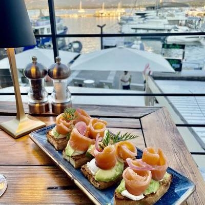 FOCCACIA AU SAUMON  AVOCADO TOAST 🥑🥖 image