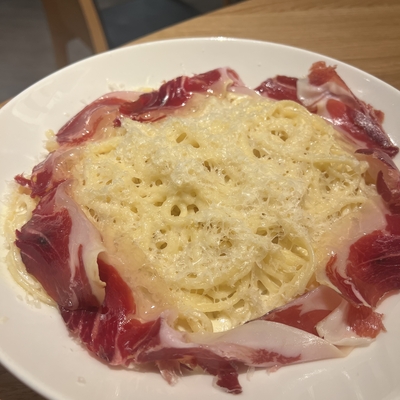 Linguine à la crème de parmesan & pata negra image