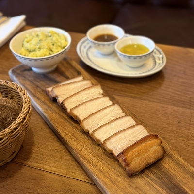 Poitrine de Cochon confite image