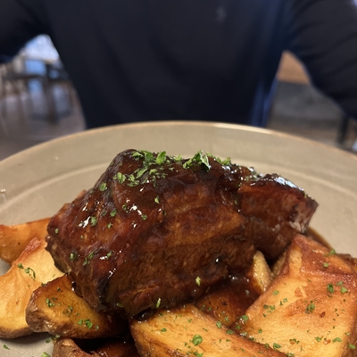 Poitrine de porc confite image