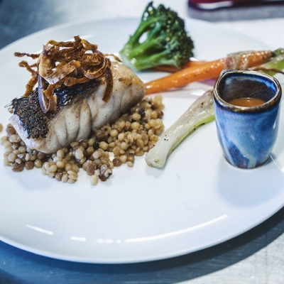Pavé de poisson du jour image