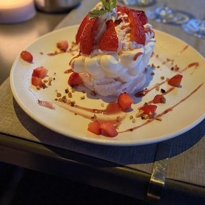 Pavlova aux fraises image