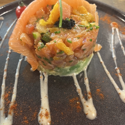 Tartare de saumon aux agrumes image