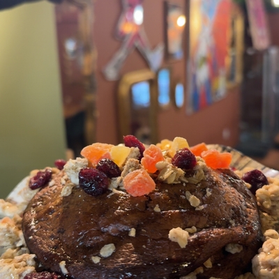 Pancakes de bananes et chocolat noir sirop agave & Muesli au chocolat x2 image