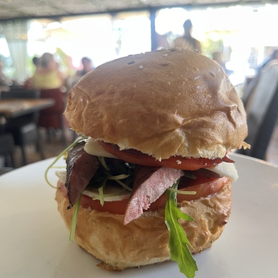 Burger À la saucisse de Veau Corse image