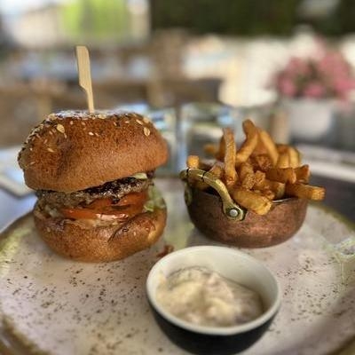 Burger U CORSU image