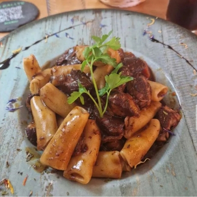 Saute de veau aux olives image