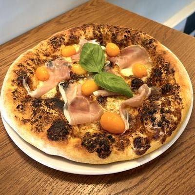Pizza Pesto Rosso image