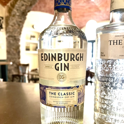 Edinburgh gin The Classic image