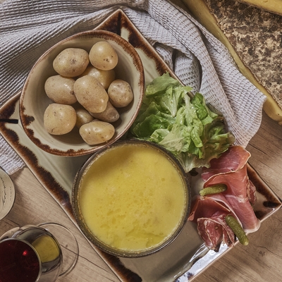 la martouille - Salade verte, pommes de terre et jambon cru de Savoie image