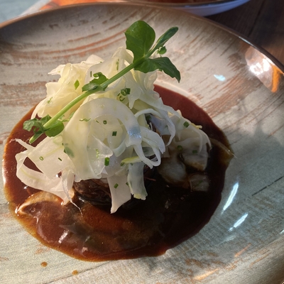 PALERON CONFIT GRILLÉ & son Jus de Boeuf image