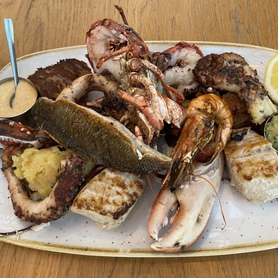 PARILLADA ROYALE HOMARD & POISSONS image