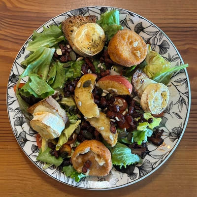 SALADE DE CHÊVRE CHAUD image