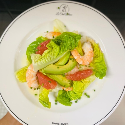 Crevettes cocktail aux agrumes image