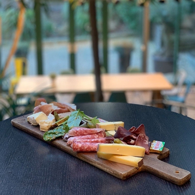 Planche mixte charcuteries et fromages image