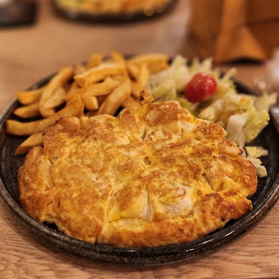 Omelette du Tertre " au pomme de terre " image