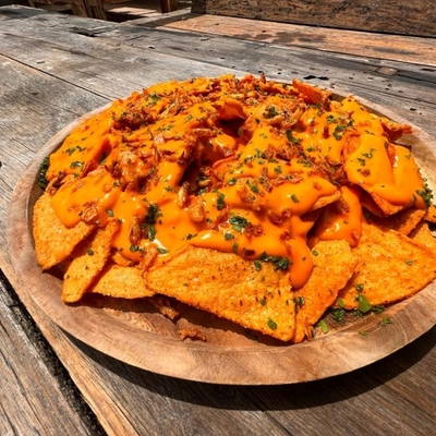 Nachos sauce cheddar image