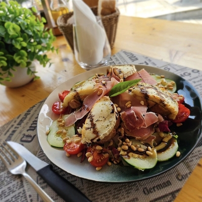 Salade chèvre jambon image