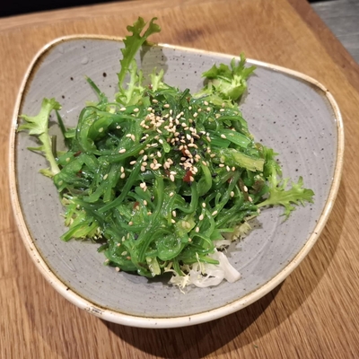 wakame-salad image
