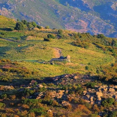 TOUR DES CHAPELLES ROMANES image