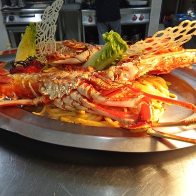 Pâtes à la Langouste ou Langouste grillée - Prix pour 100 gr image