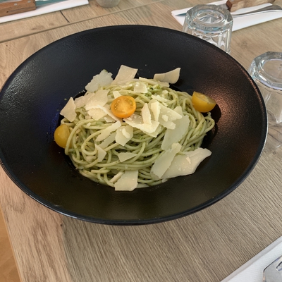 Spaghetti au pesto image