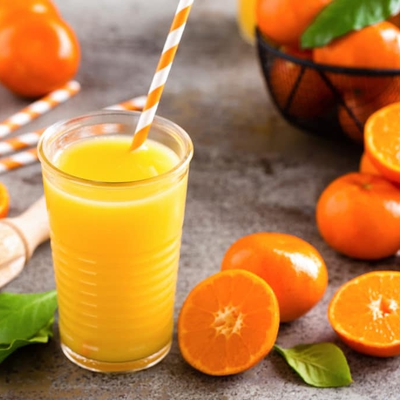 jus d'orange pressé image