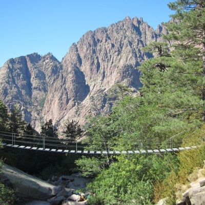 Le Refuge de Carozzu et la passerelle de Spasimata depuis Bonifatu image