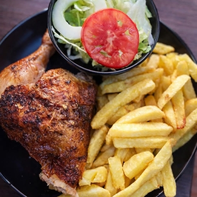 Poulet rôti “ La Signoria ”, frites image