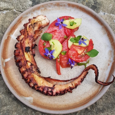 Tentacules de poulpes grillés image