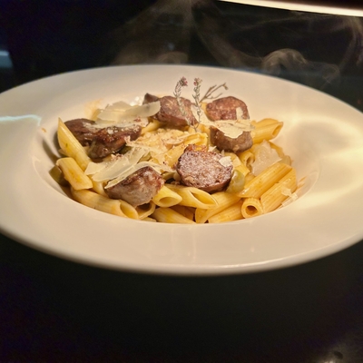 "Mezze Maniche à la Salsiccia Corse » Pâtes accompagnées de saucisse de veau Corse du producteur Fabiani image