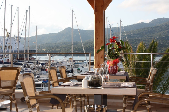 DOLCE MARE image header