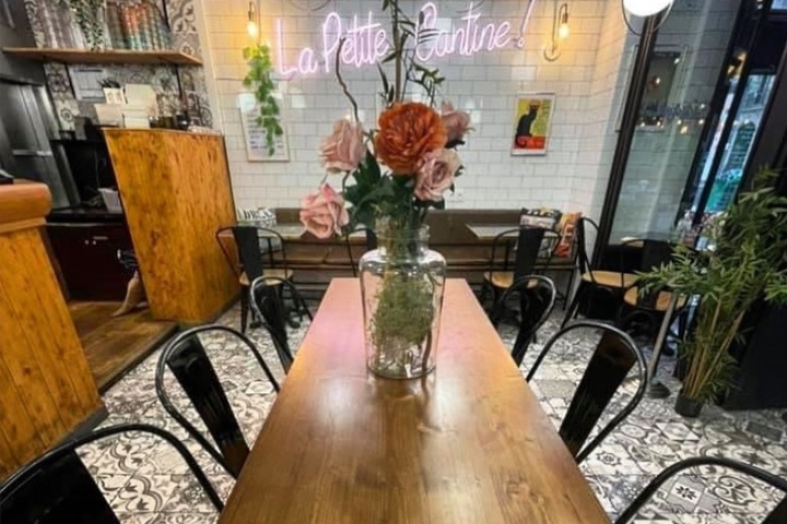 La Petite Cantine image header