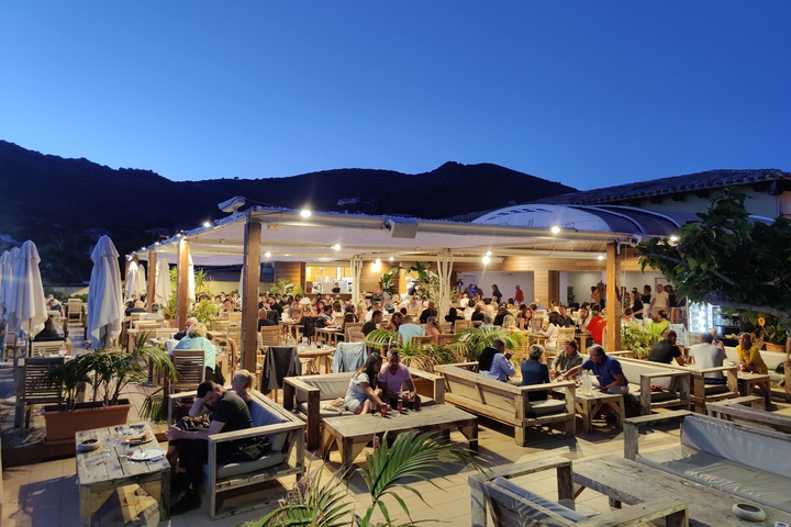 Marina di Lava image header