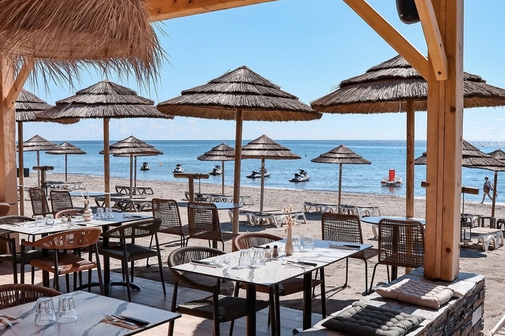 Marea Beach image header