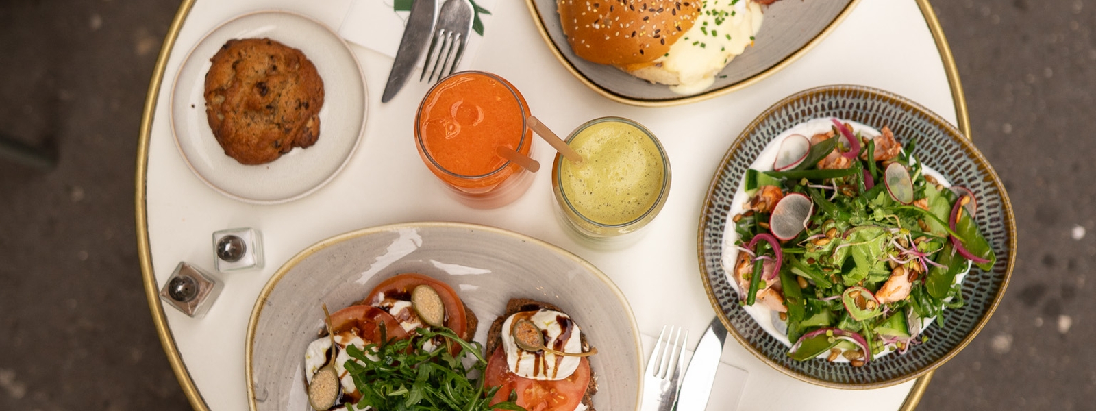 DS CAFE VICTOR HUGO image header