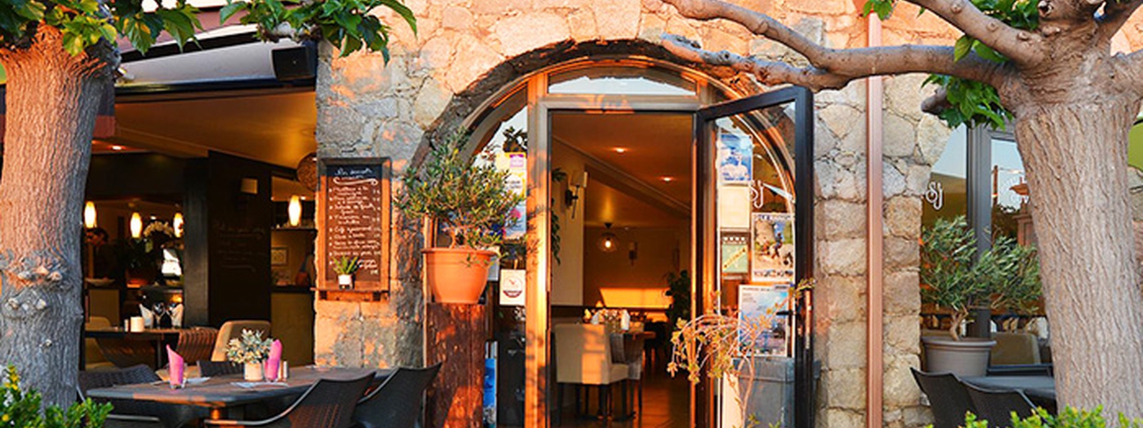 Le Saint Jean image header